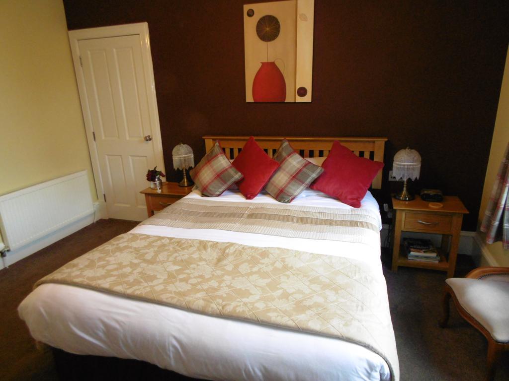 King Size Double with Shower,462708270:JPEG