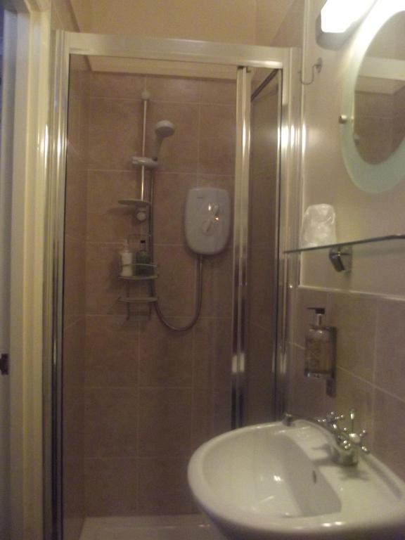 Double Room,46557253:JPEG