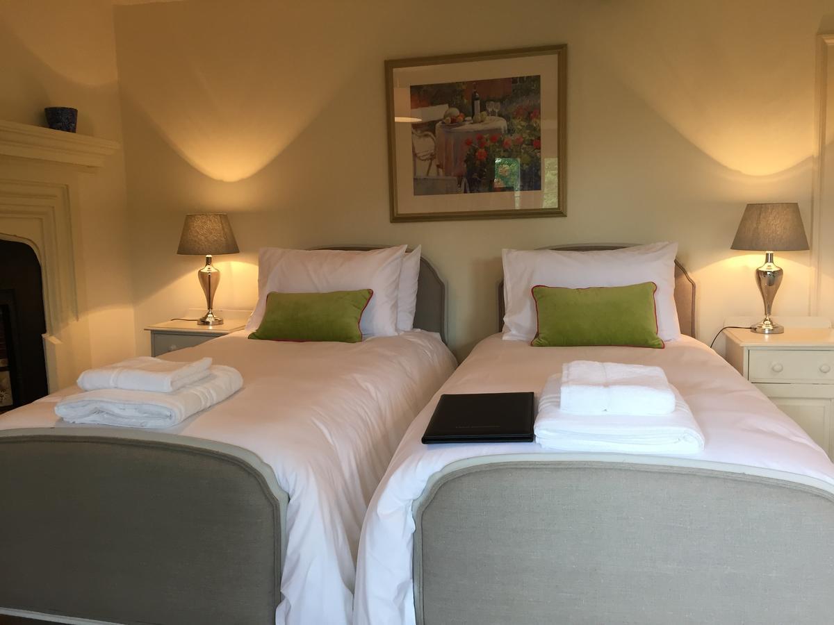 Double or Twin Room with Bathroom,526282677:JPEG