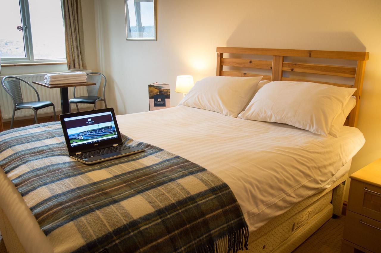 Double or Twin Room with Bathroom