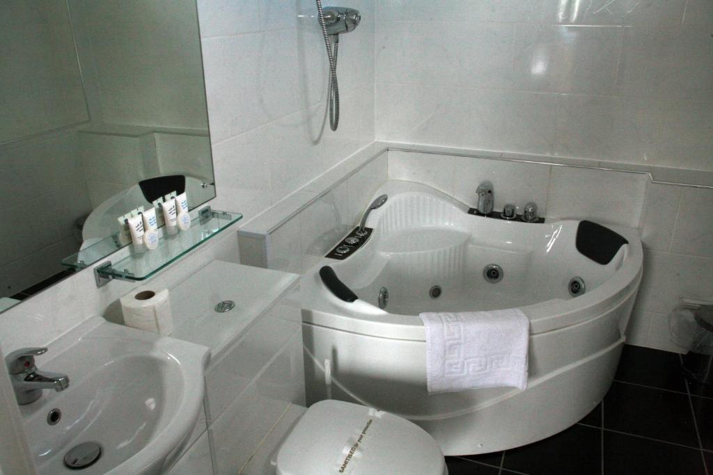 Executive Double Room,1709898500:JPEG