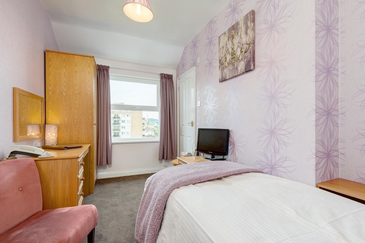 Single Room,543090267:JPEG