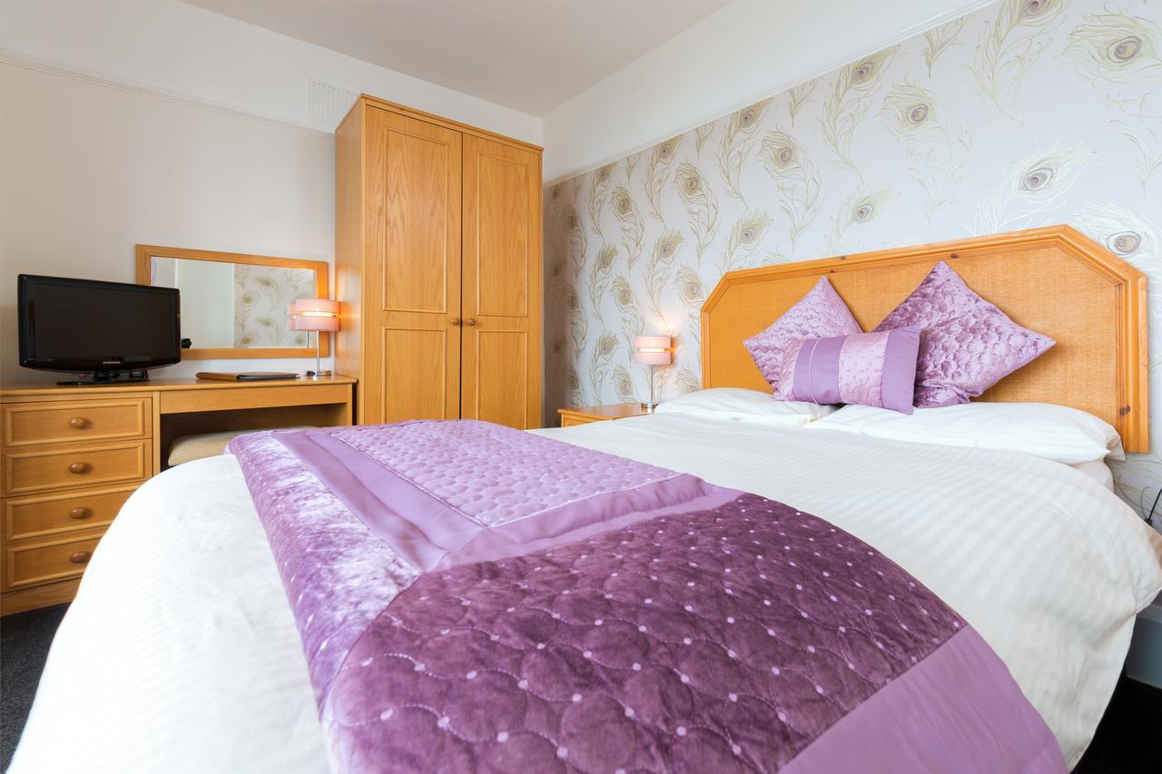 Standard Double Room,543090750:JPEG