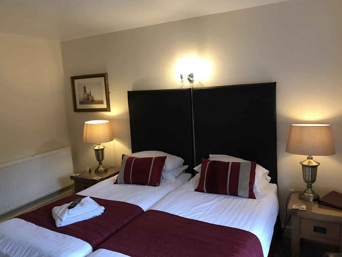 Triple Room with Bathroom,551835300:JPEG