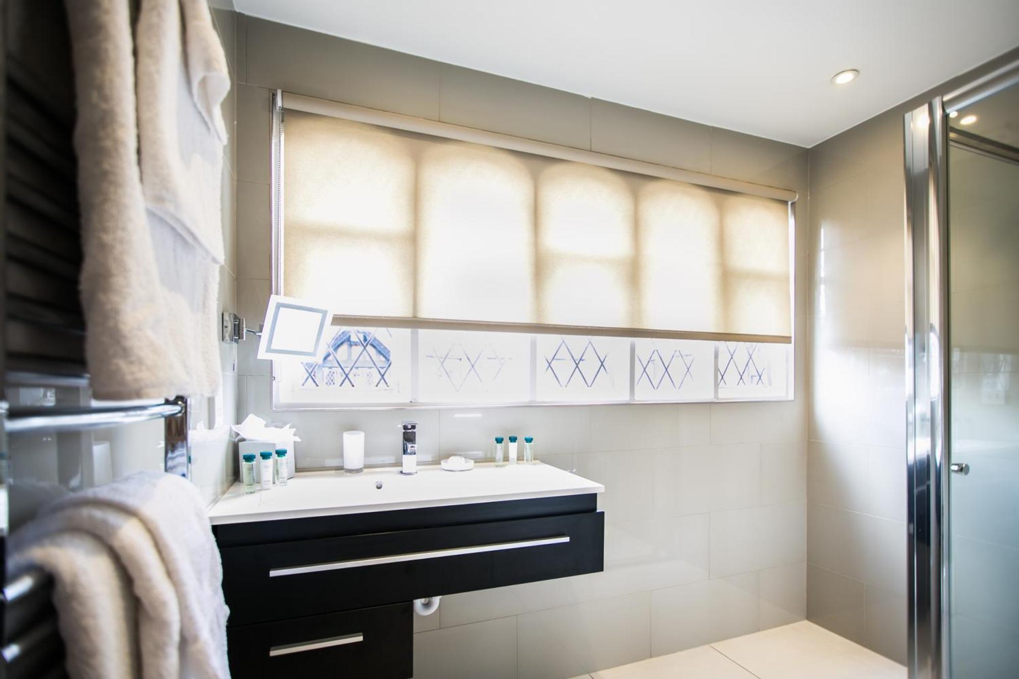 Suite Double or Twin,578000409:JPEG