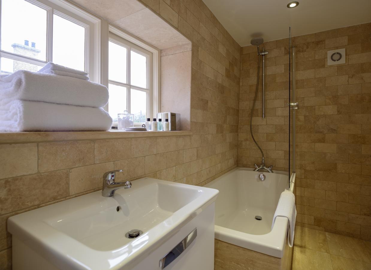 Superior Double Room,587734500:JPEG