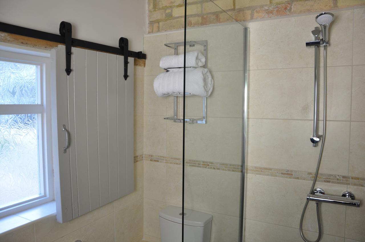 Superior Double Without Hot Tub Room,608663740:JPEG