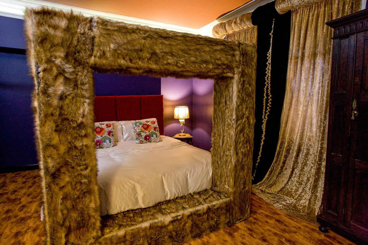 King Suite with Balcony