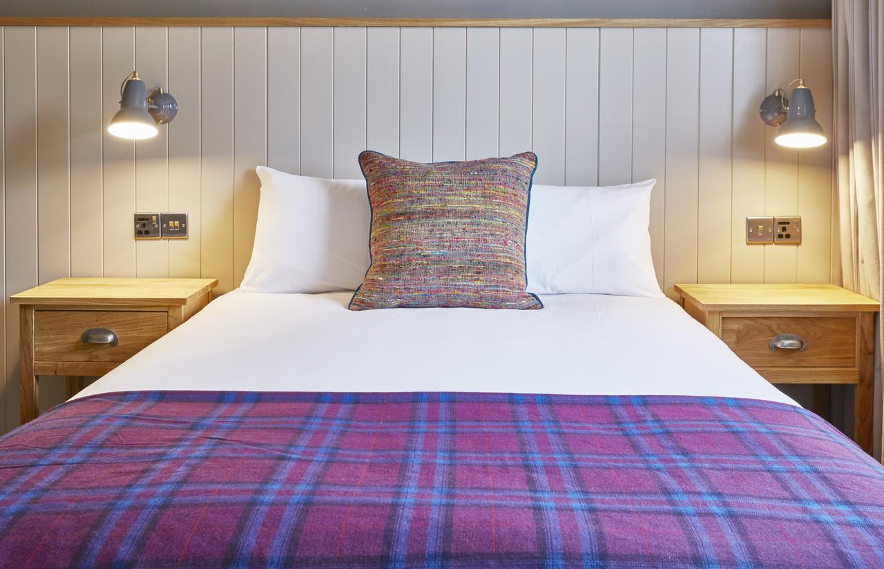 Double Room,613216575:JPEG