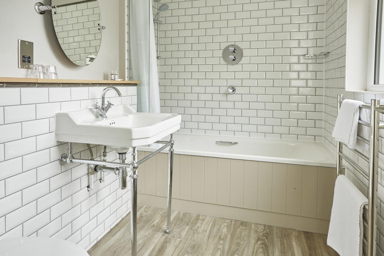 Standard Twin Room,613563670:JPEG