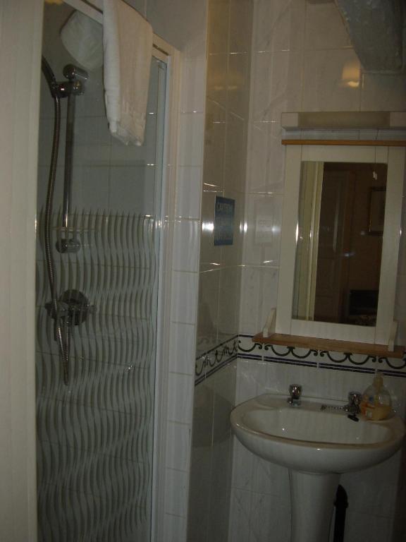Budget Single Room