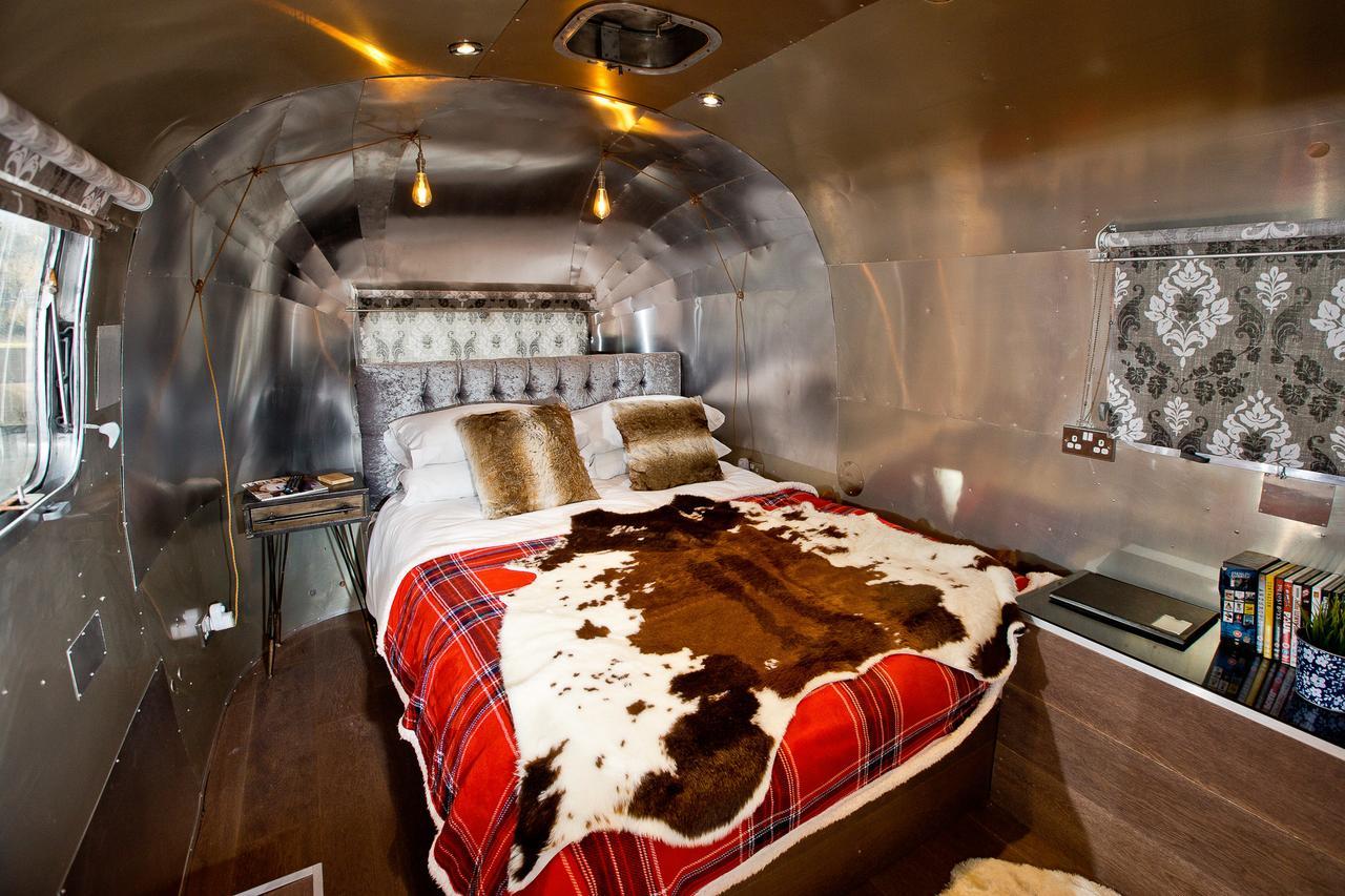 Caravan,630964305:JPEG