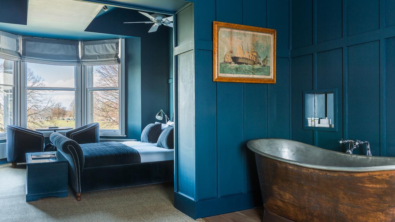 West Loft Suite (2 Adults),631658331:JPEG