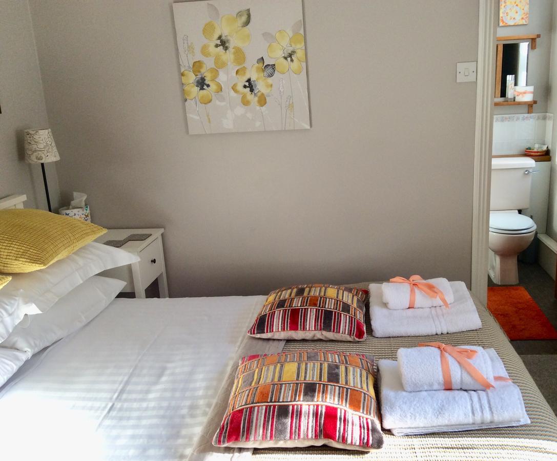 Deluxe Double Room with Bath,1547624071:JPEG