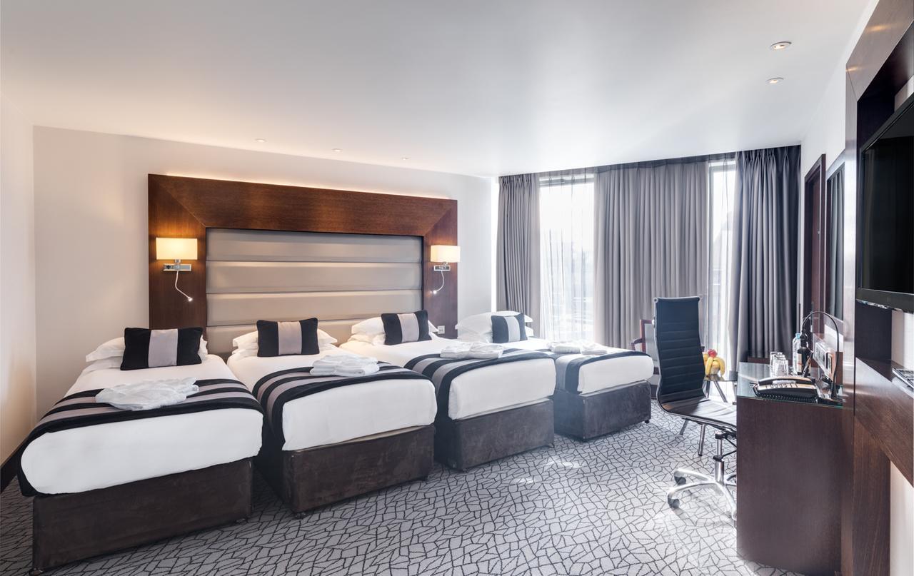 Deluxe Quadruple Room,632266809:JPEG