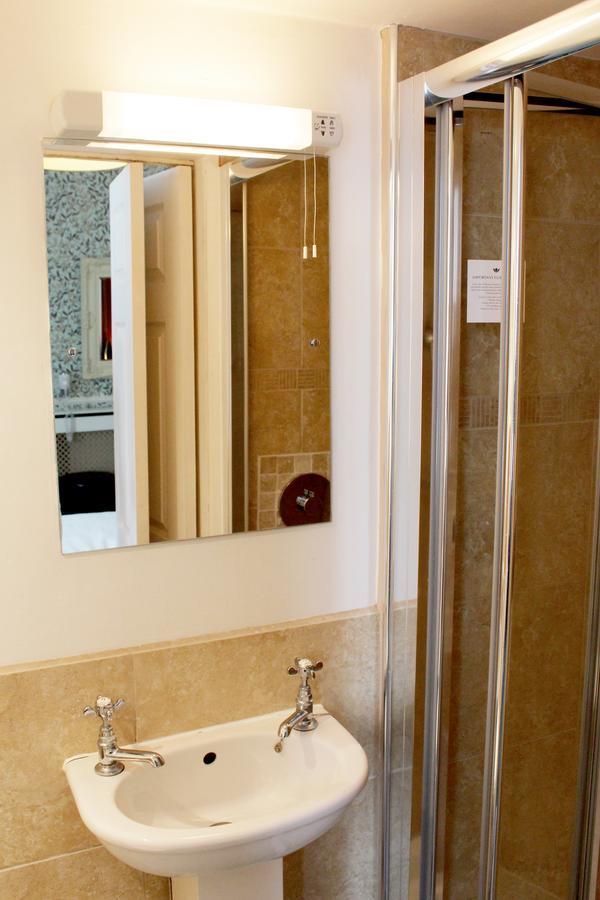 Compact Double Room,633348288:JPEG