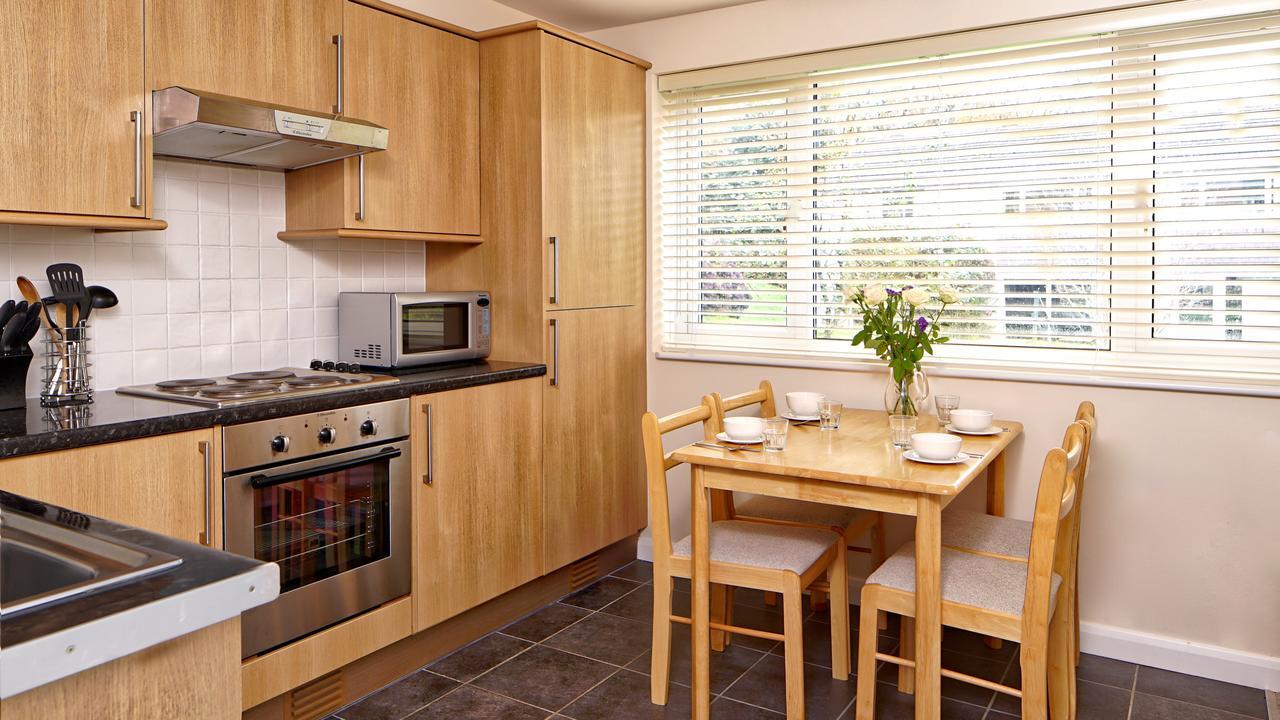 Basic Two-Bedroom House,1554301897:JPEG