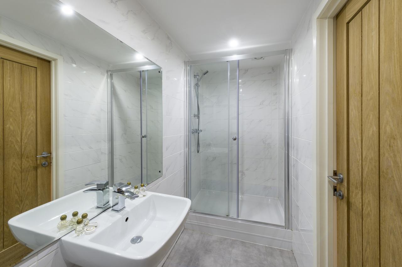 Standard Double Room,1123279389:JPEG