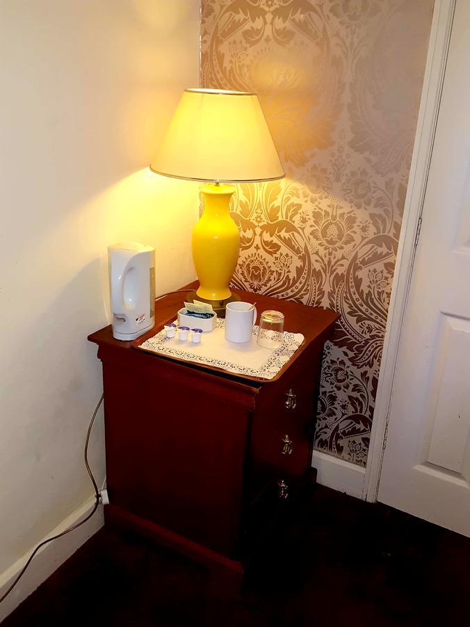 Single Room,645725601:JPEG