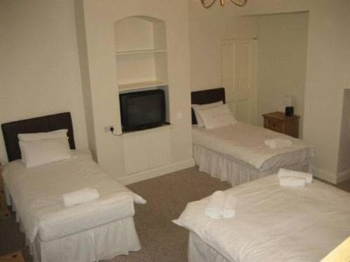 Standard Quadruple Room,27195620:JPEG