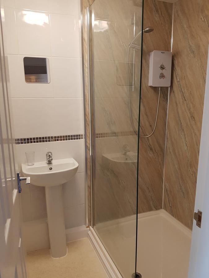 Double Room with Private Bathroom,657465018:JPEG