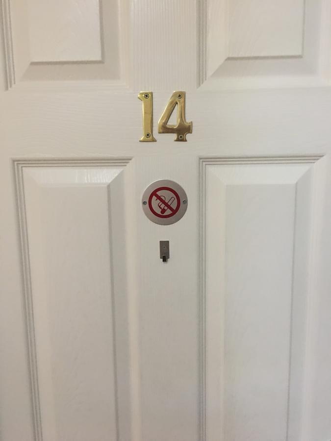 Family Room (2 Adults + 1 Child),1108770384:JPEG