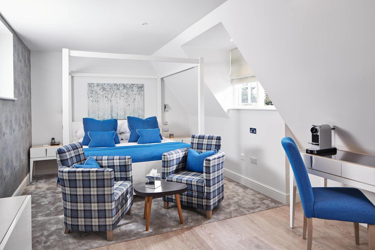 Splendid Suite,669792201:JPEG