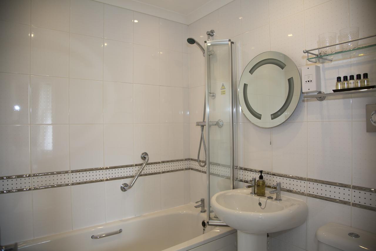 Deluxe Double Room 9,1098909969:JPEG