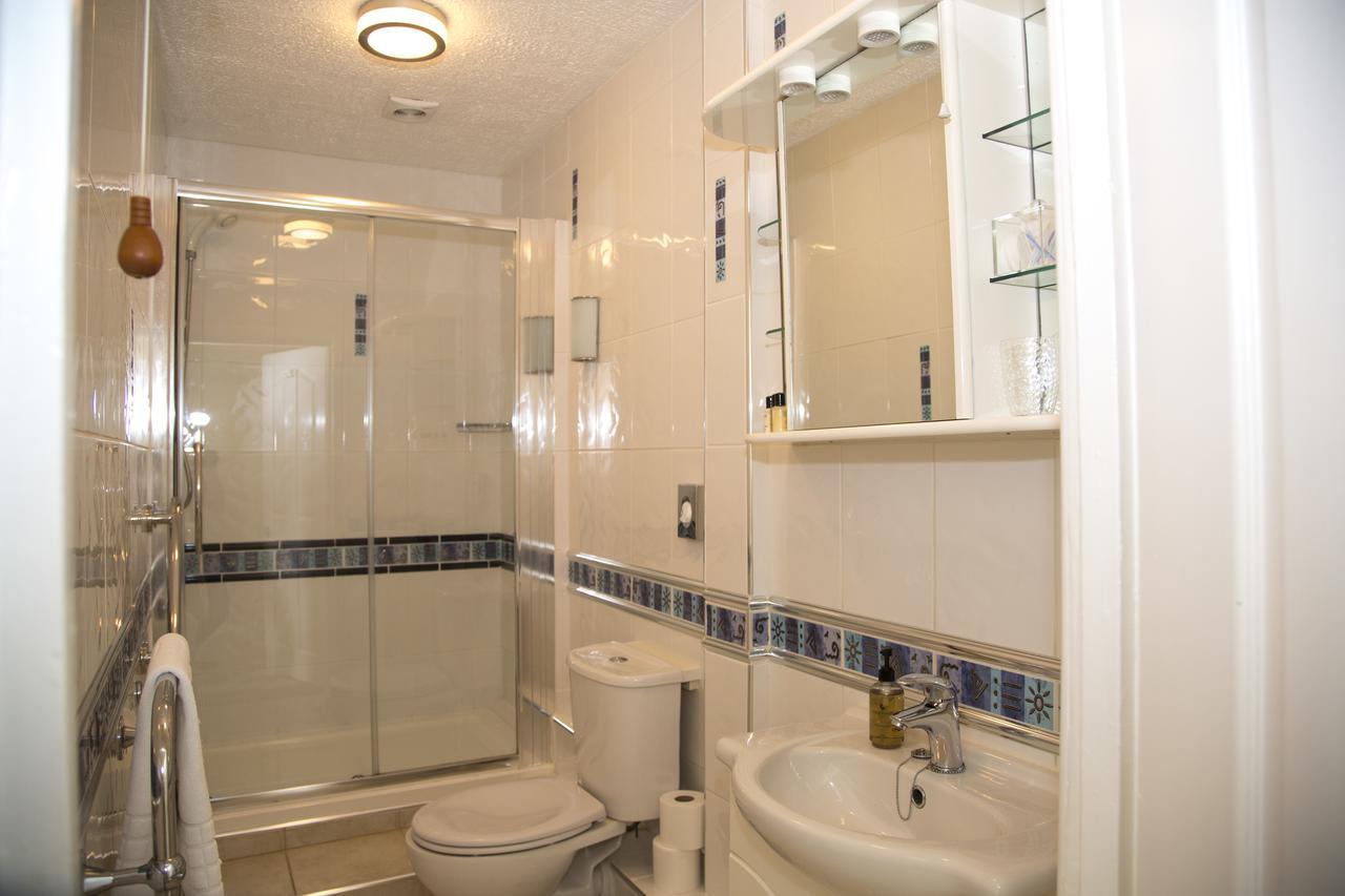 Superior Double Room 8,1229618732:JPEG