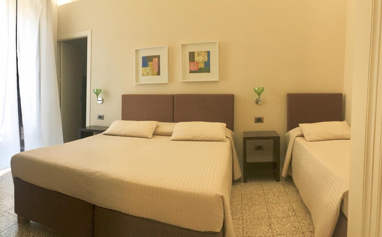 Deluxe Double or Twin Room,670231509:JPEG