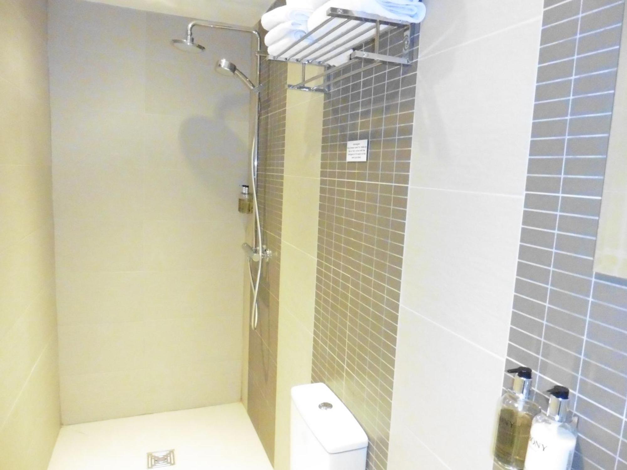 Junior Suite,1551342715:JPEG