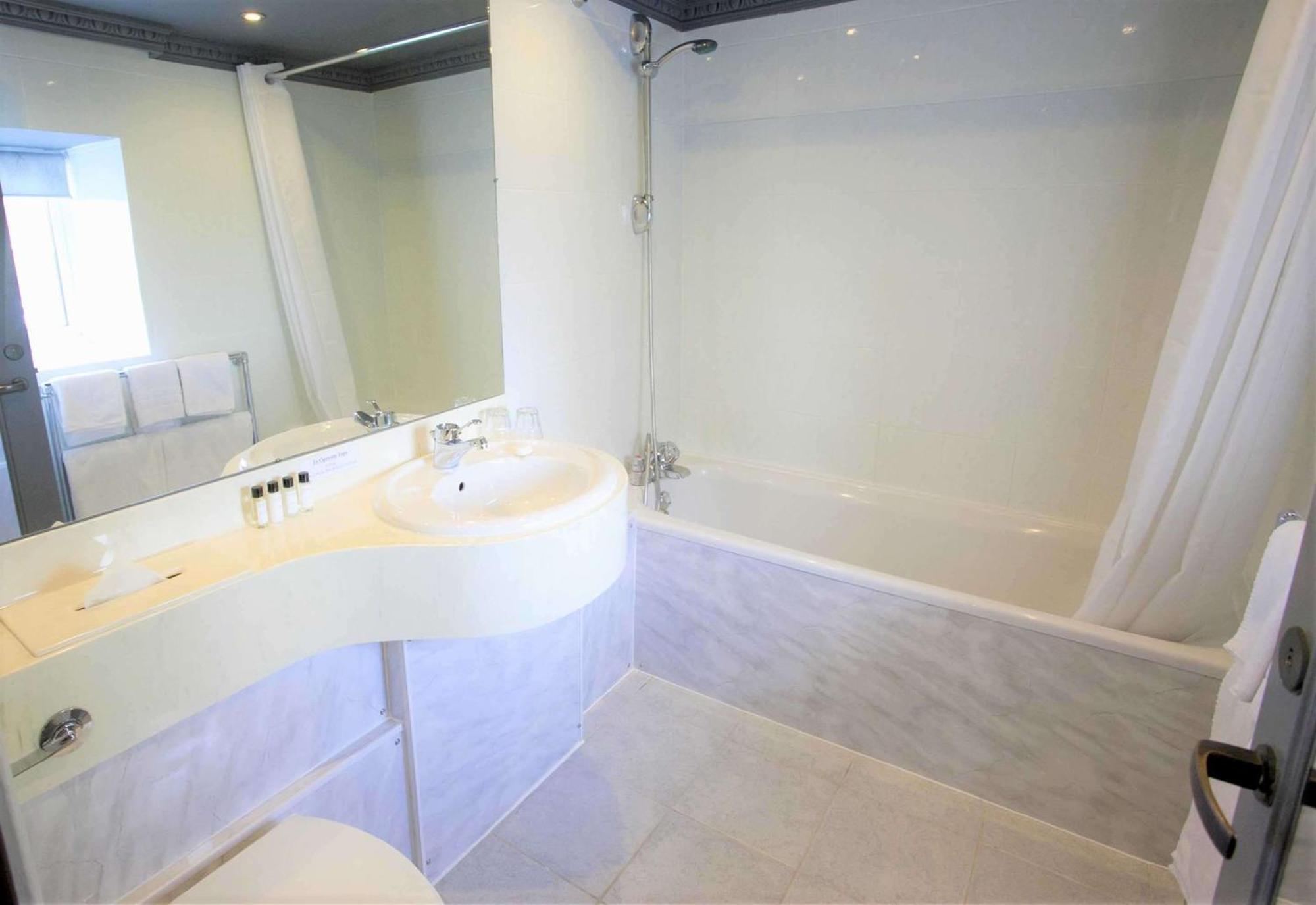 Standard Double Room,983172775:JPEG