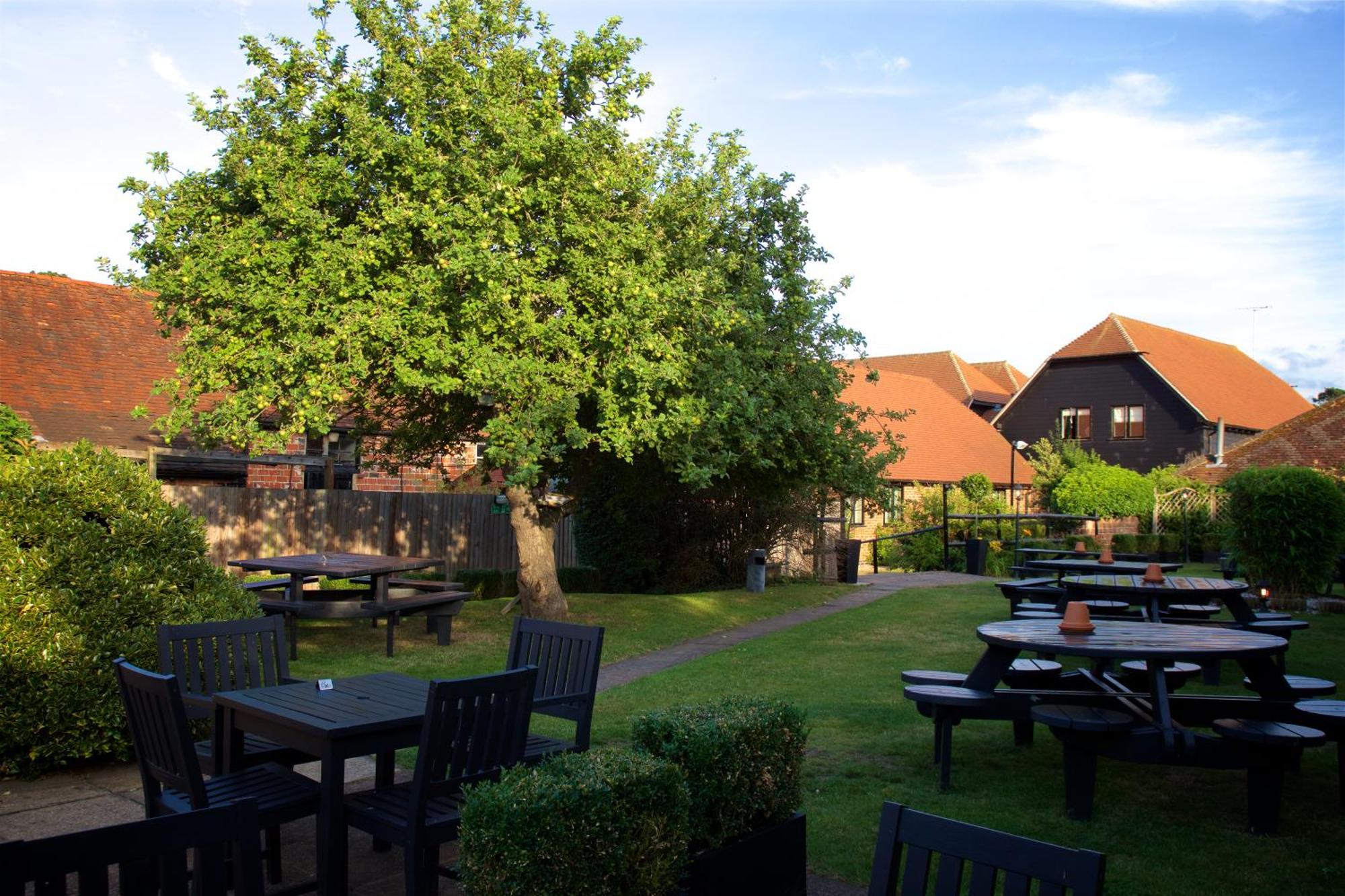 Double Room with Garden View,1622868774:JPEG