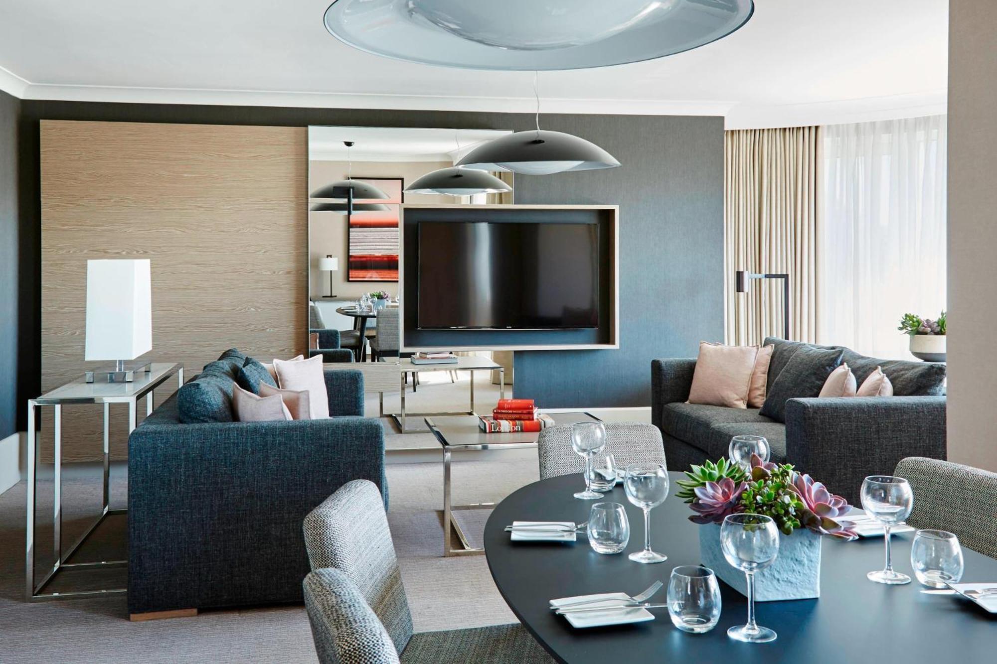 One-Bedroom Presidential Apartment with Kitchen,701826139:JPEG