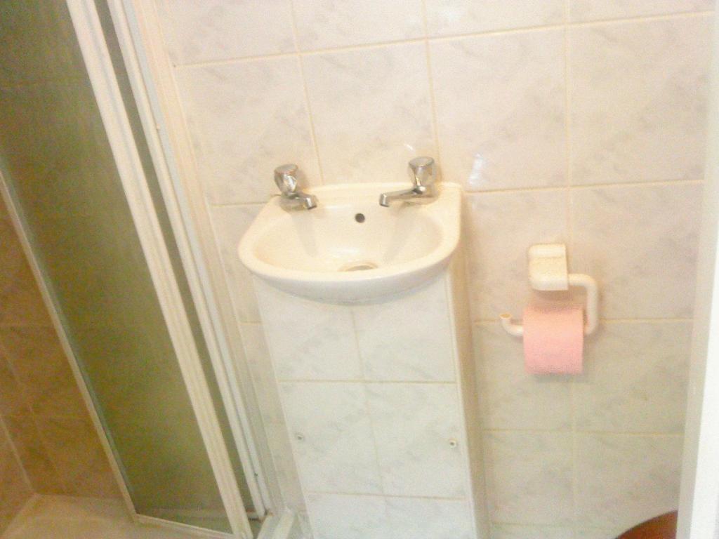 Twin Room,7550098:JPEG