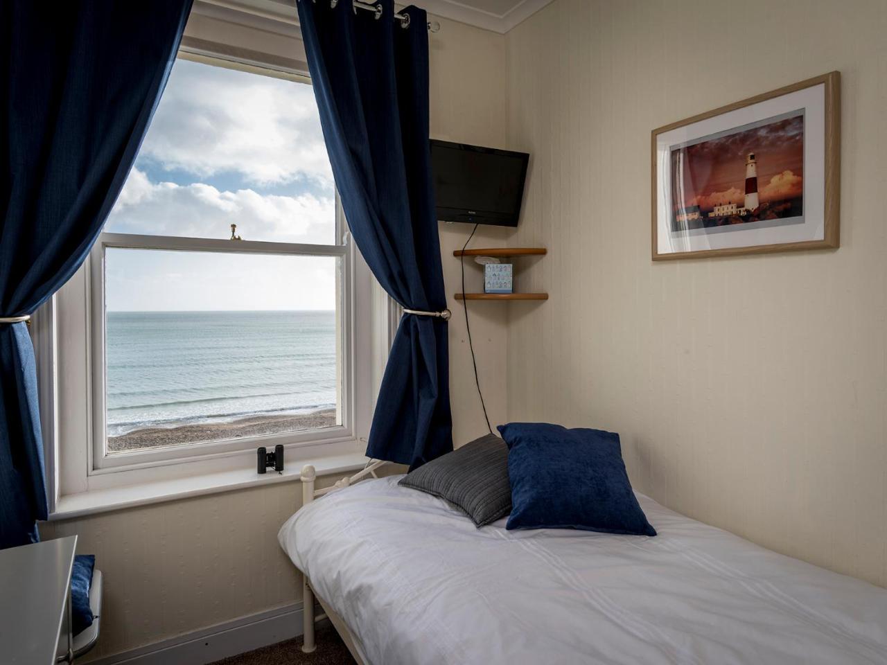 Single Room Sea View,821832707:JPEG
