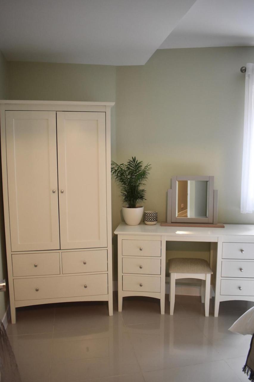 Triple Room with Private Bathroom,749227649:JPEG