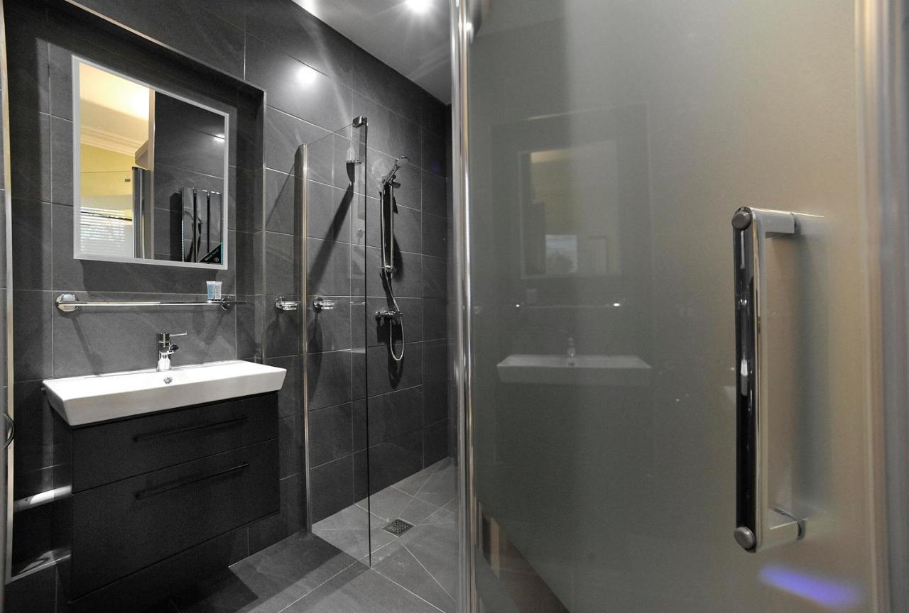 Premium Double Room,757528192:JPEG