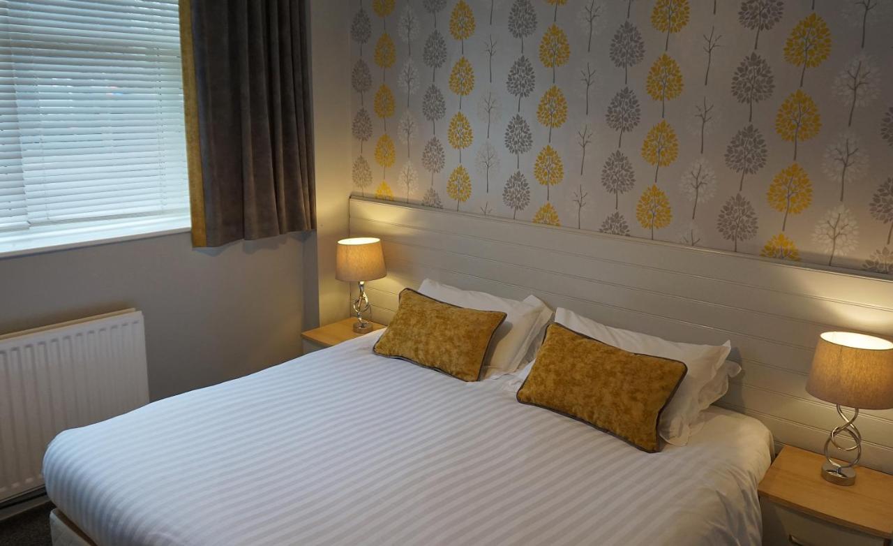 Super King or Twin Room with Shower,769556728:JPEG