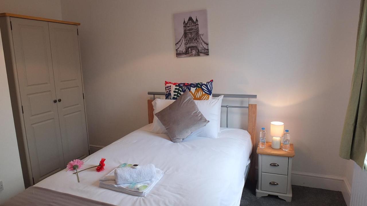 En-Suite Standard Room,775640434:JPEG