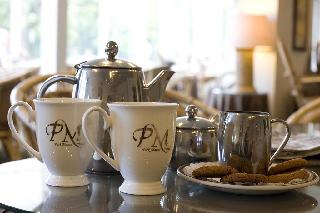 Front Double Room,1136073683:JPEG