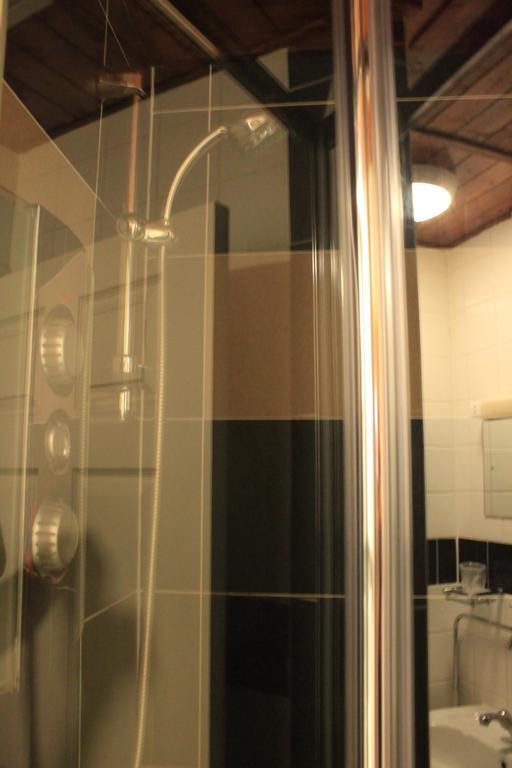 Single Room,79600212:JPEG