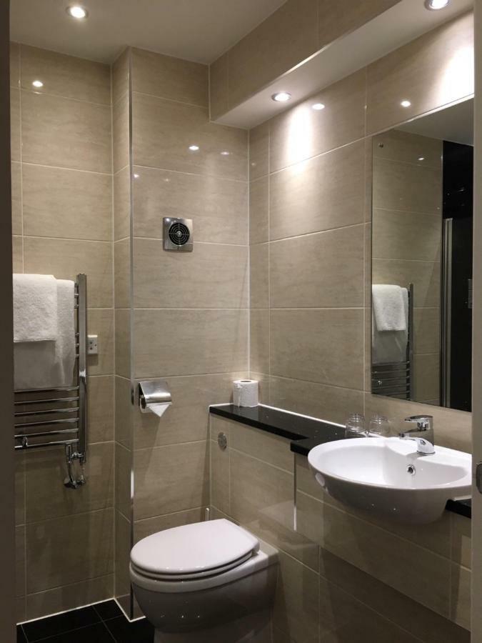 Suite with Double Bed,1282780246:JPEG