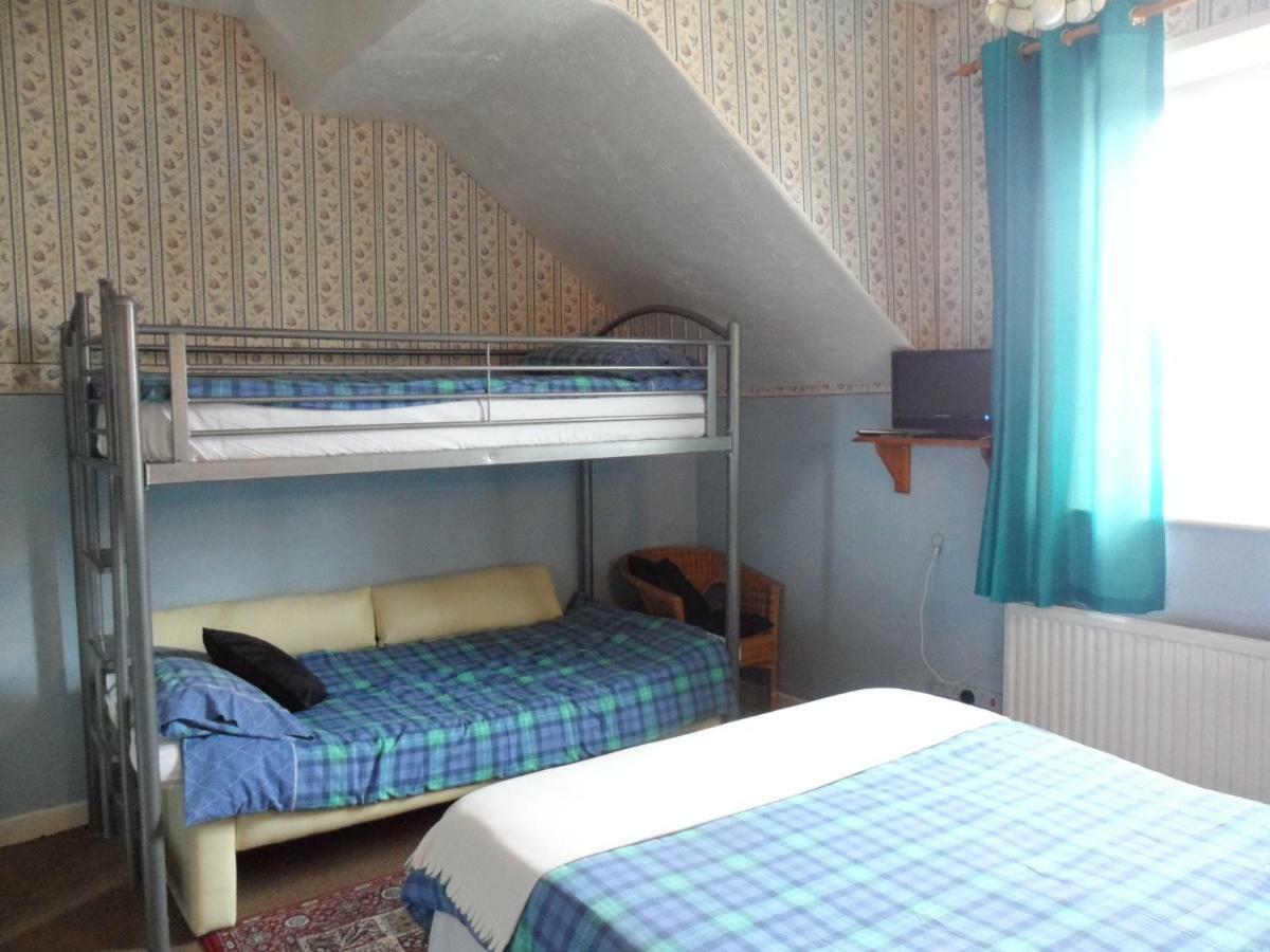 Family Room,799617753:JPEG