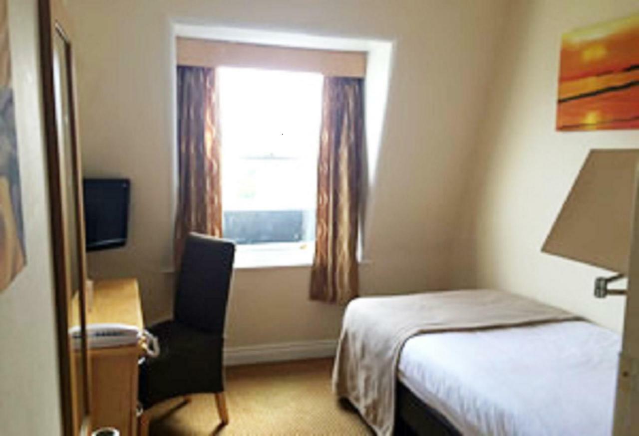 Single Room,1601677634:JPEG