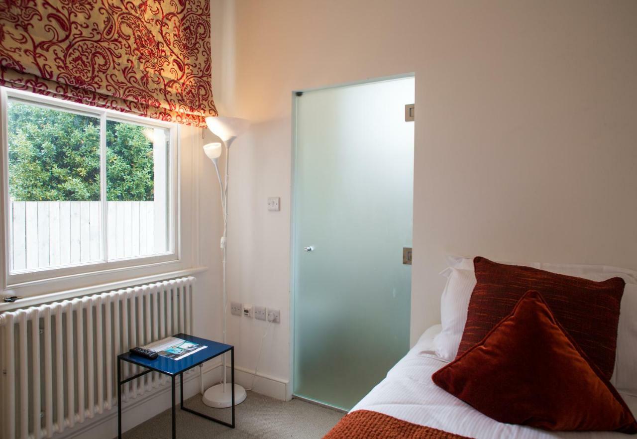 Single Room with Shower