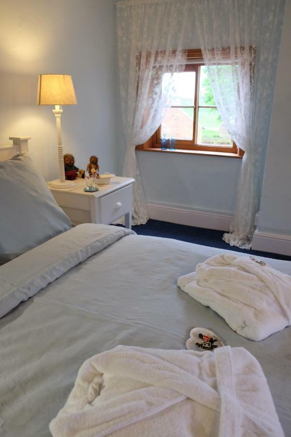Double Room Garden View,1264338556:JPEG