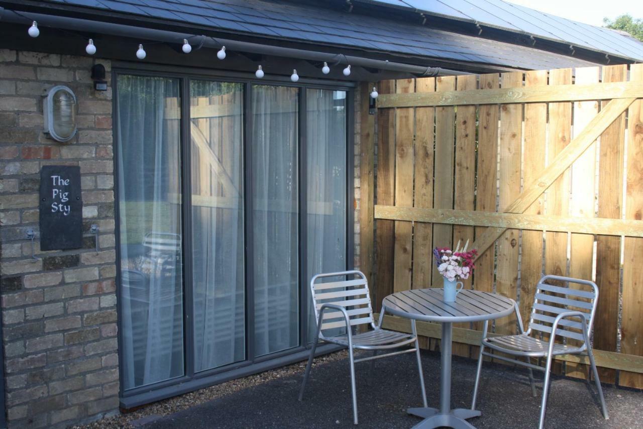 Deluxe King Suite,859408331:JPEG