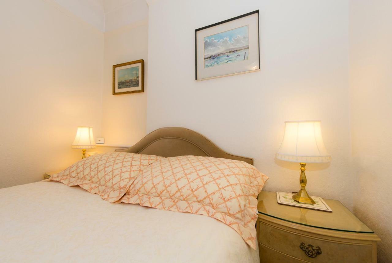 Double Room with Private Bathroom,1616464214:JPEG