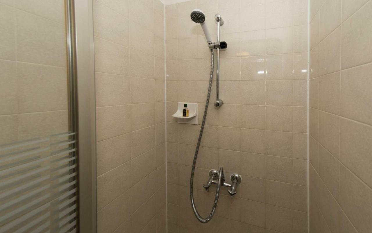 Double Room with Private Bathroom,1681801081:JPEG